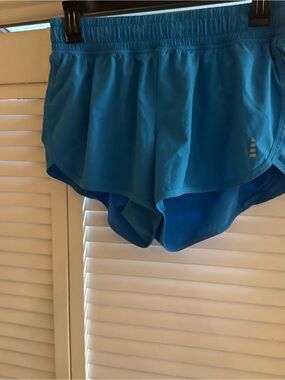 Lands' End Women's Teal Blue Athletic Running Shorts